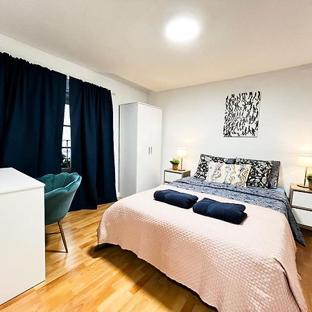 Madrid Rooms - Callao Ch Extérieur photo
